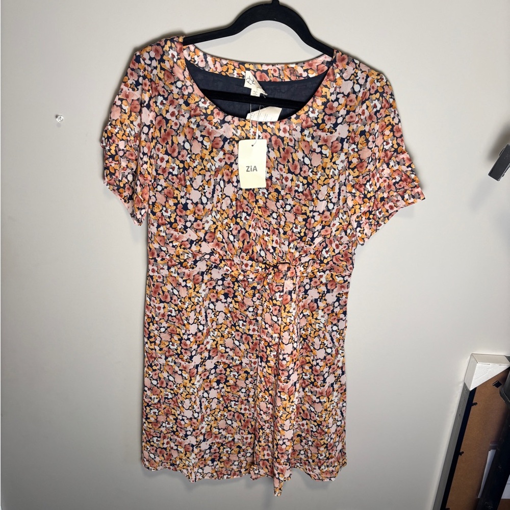 NWT ✨ Zia Women's Floral Mini Dress - Picture 1 of 8